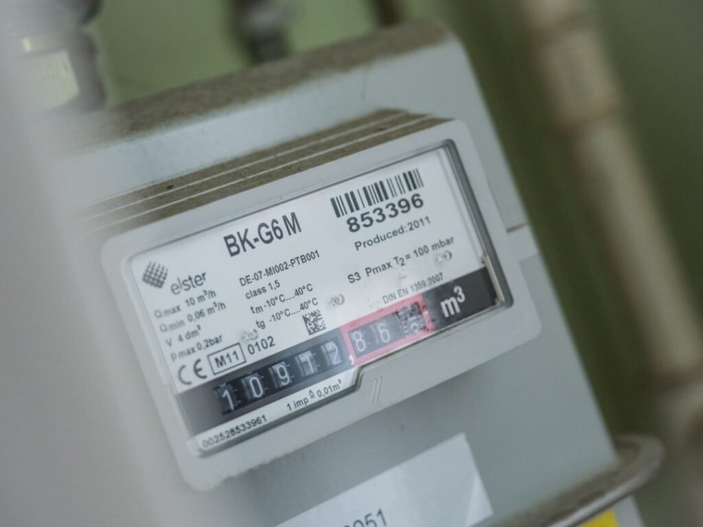 One Meter, No Map: Why ASEAN’s Commercial Buildings Can’t Locate Their Energy Waste
