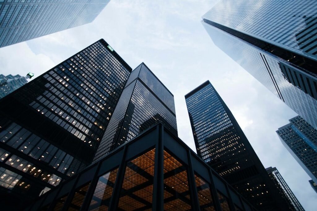 The Occupancy Penalty: Why ASEAN’s Hybrid Office Buildings Are Breaking Energy Economics